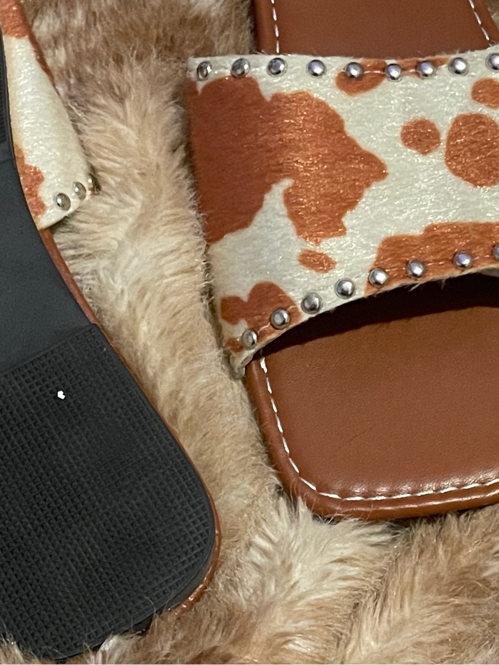 Women’s Cowhide Slide Sandals in Brown and White - Picture 4 of 5